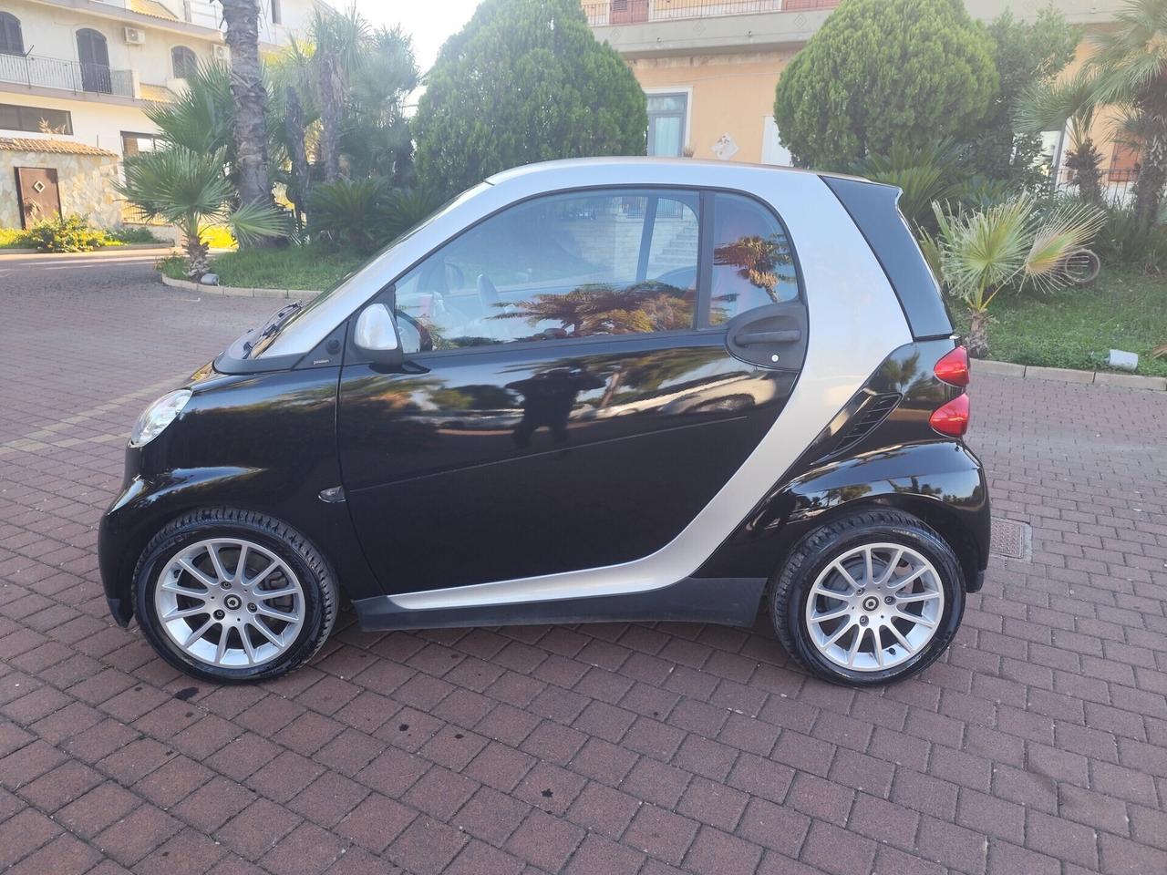 Smart ForTwo 1000 52 kW coupé pure