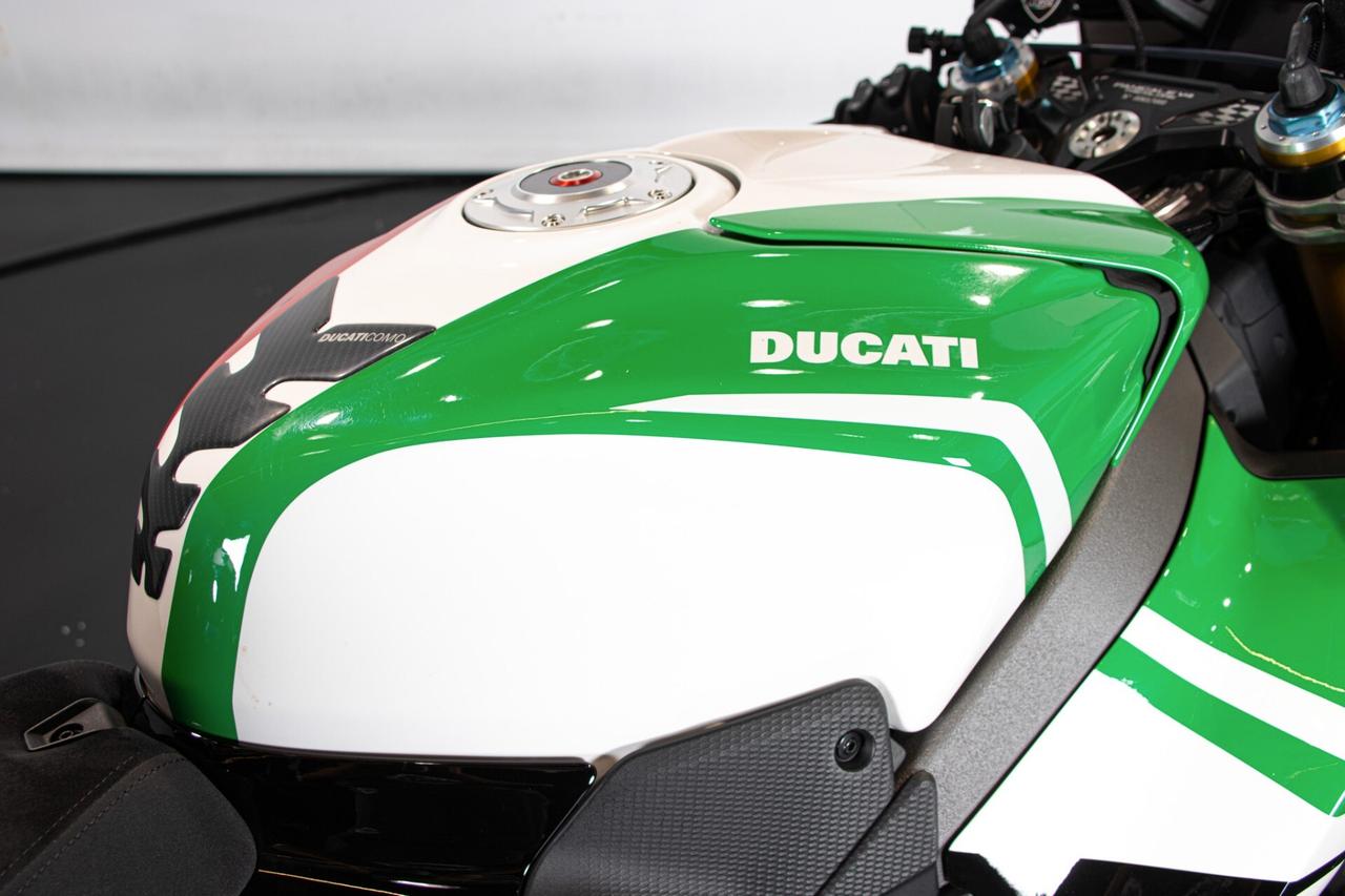 2025 DUCATI PANIGALE V4 TRICOLORE RDS02007