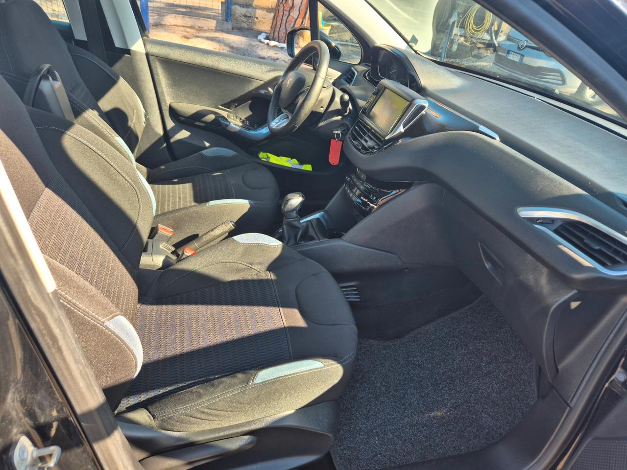 Peugeot 208 1.4 HDi 68 CV 5 porte Active