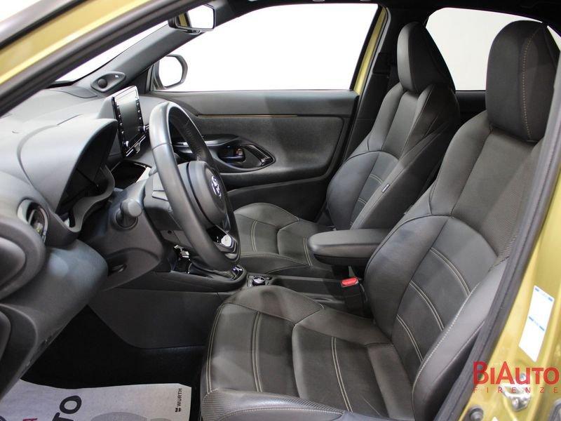 Toyota Yaris Cross 1.5 Hybrid 5p. E-CVT AWD-i Premiere