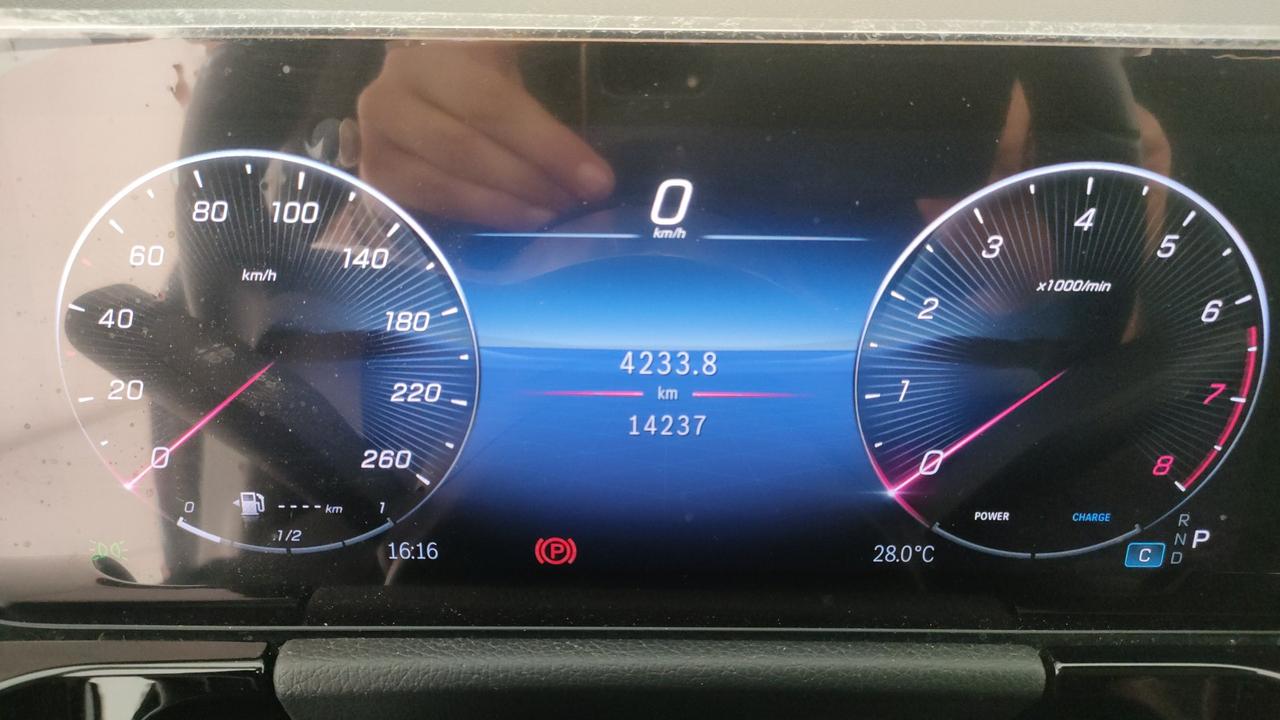 Mercedes-Benz B 180 Progressive Advanced auto