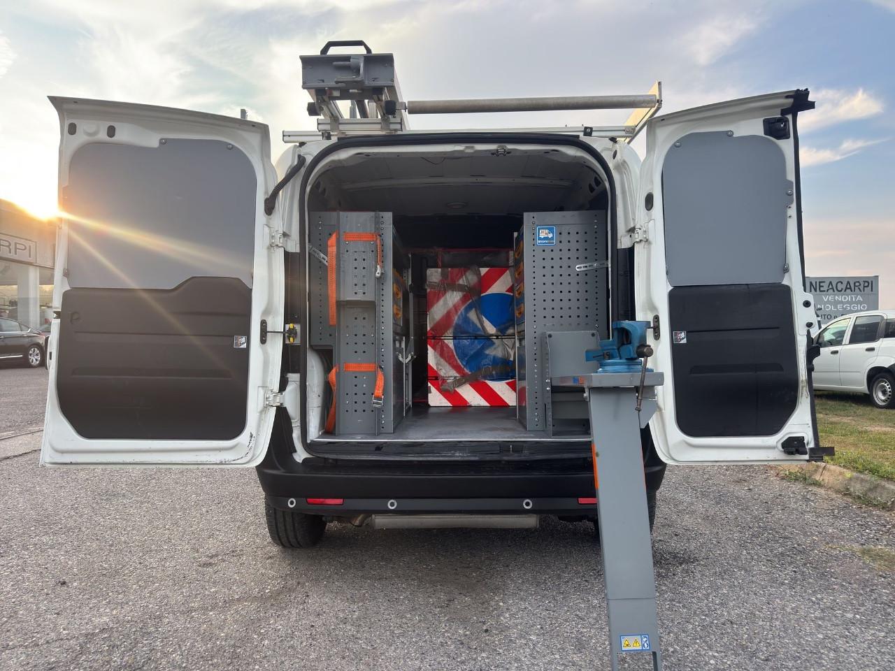 Fiat Doblo 1.4 N.P(ALLESTITO EX RETE GAS-PC-TN)KM CERTIFICATI