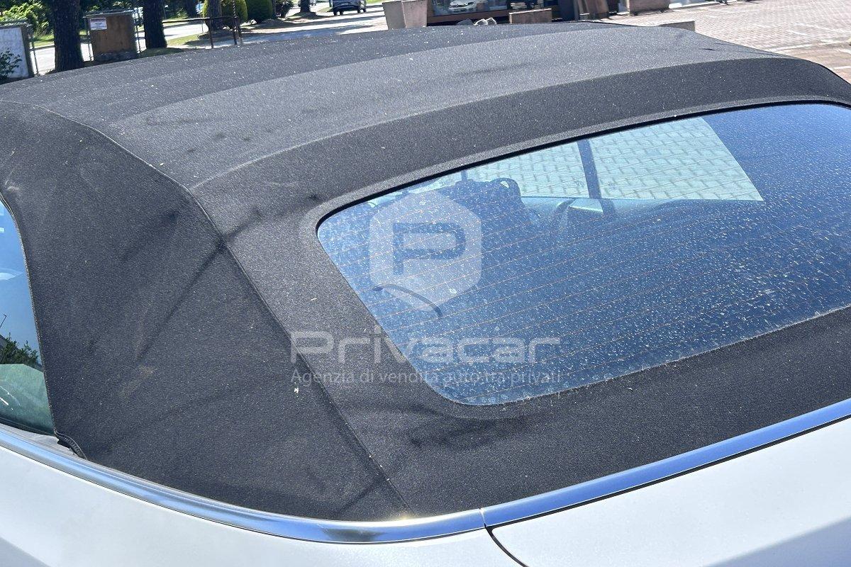 VOLKSWAGEN Golf Cabriolet 2.0 GTI