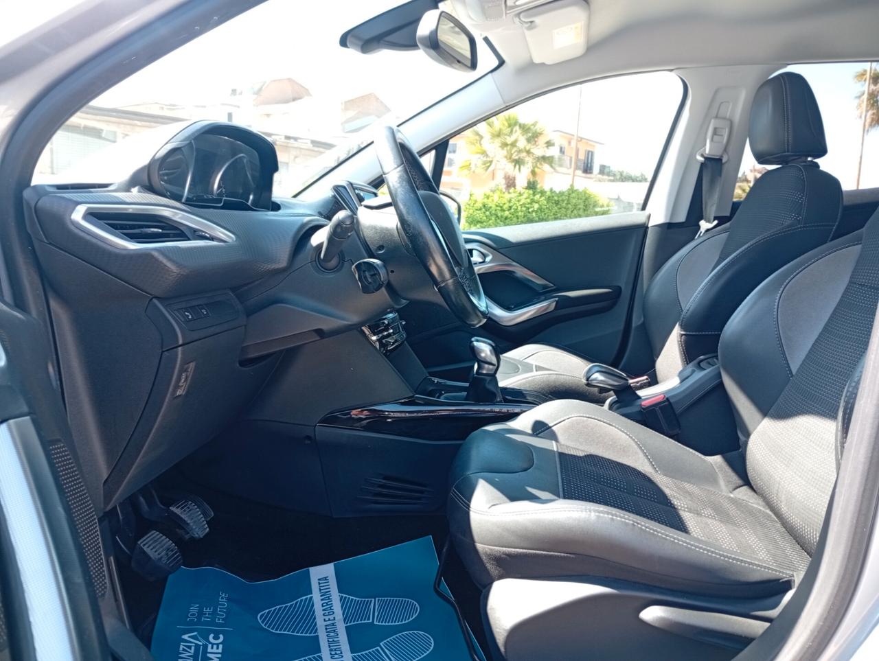 Peugeot 2008 BlueHDi 100 S&S Allure