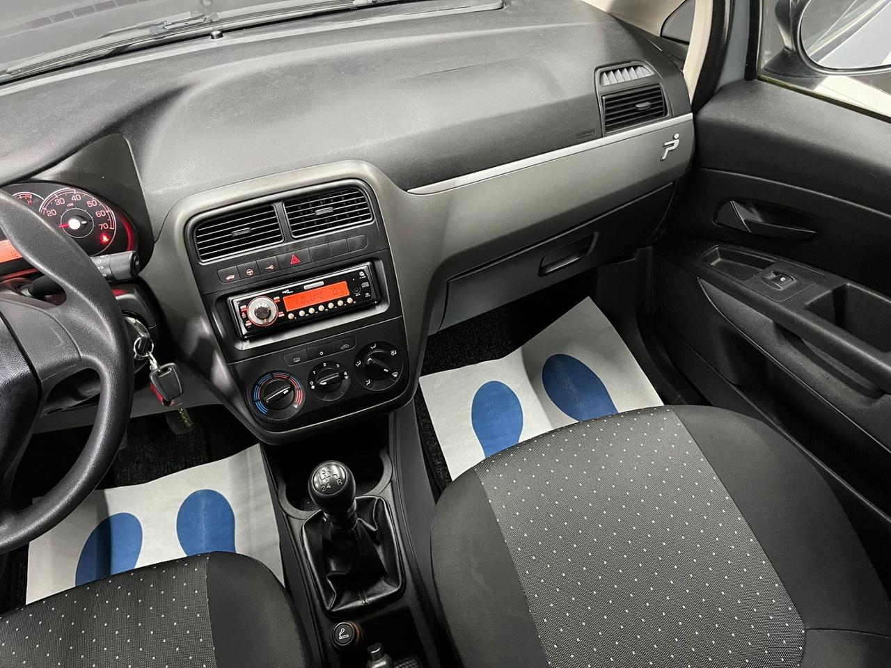 Fiat Punto Grande 1.2 FUN 3 porte OK NEOPATENTATI