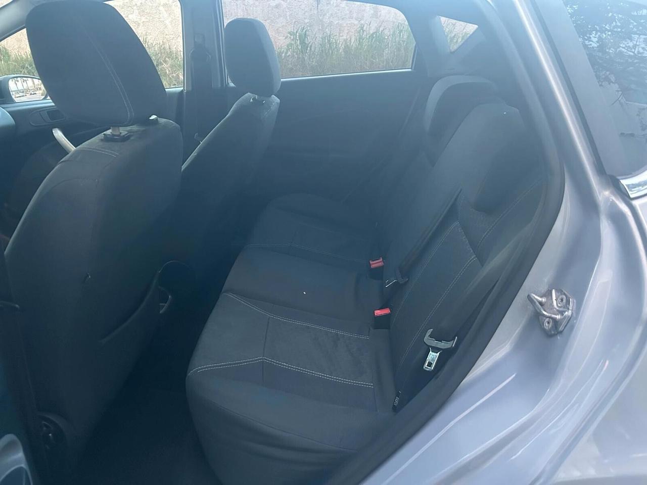 Ford Fiesta 1.4 TDCi 70CV 5 porte Titanium