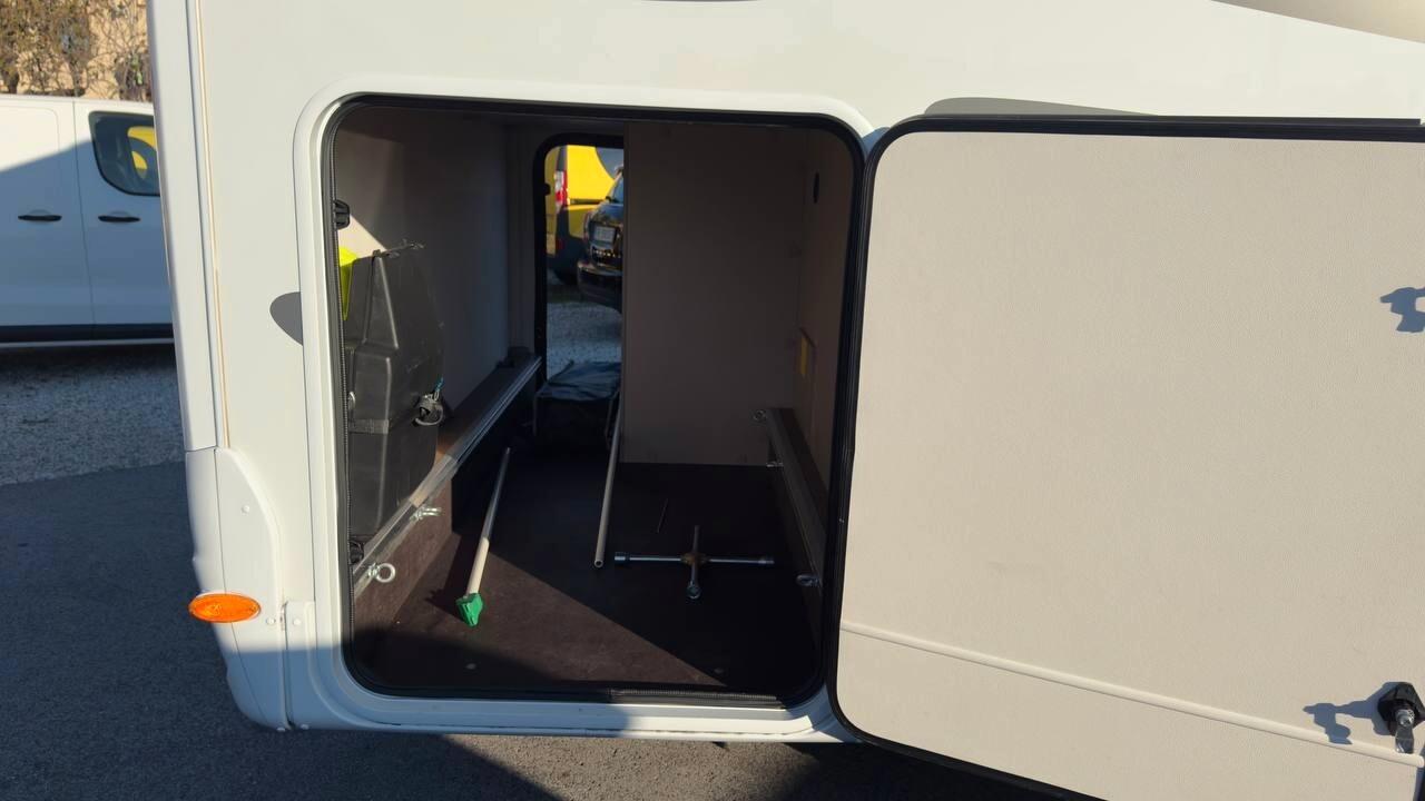 Etrusco MOTORHOME I6900 QB CLIMA GANCIO TRAINO 2000 KG