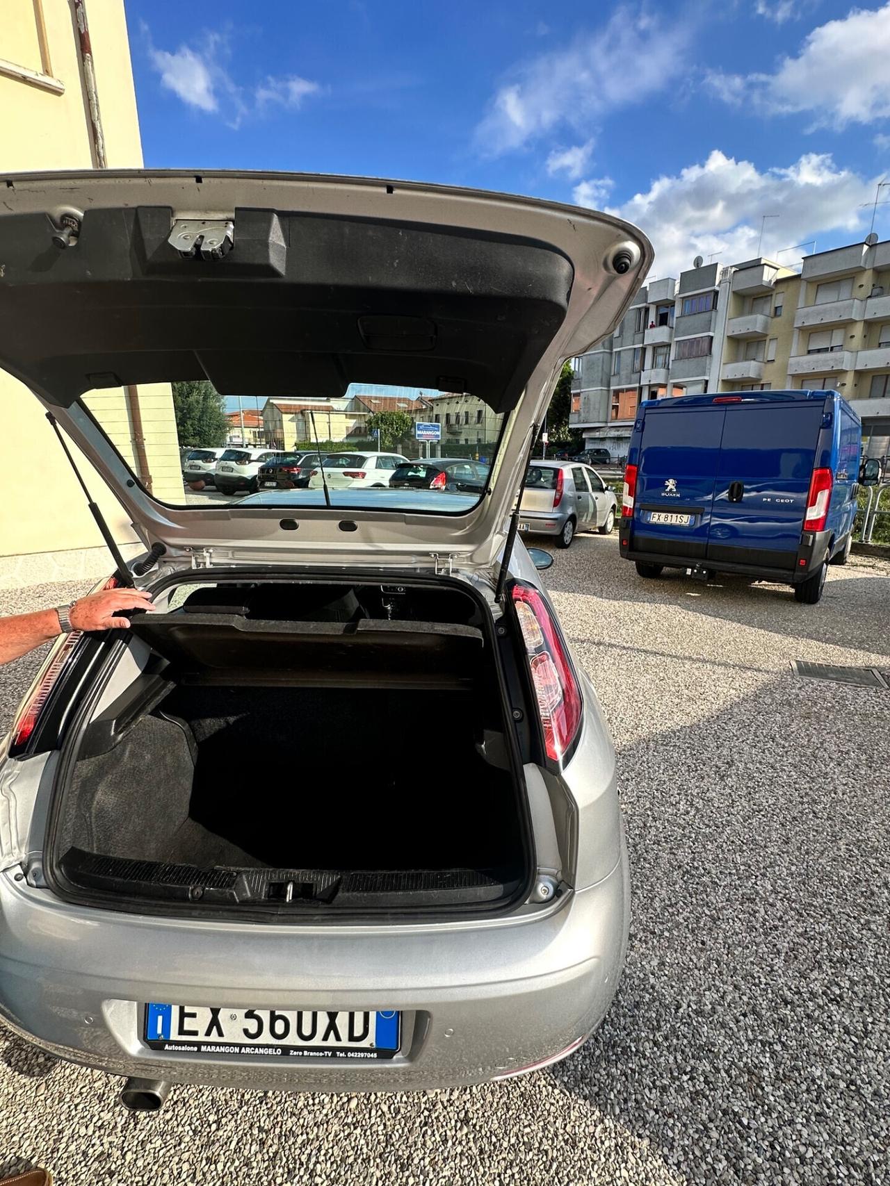 Fiat Grande Punto 1.2 8V 5 porte Lounge