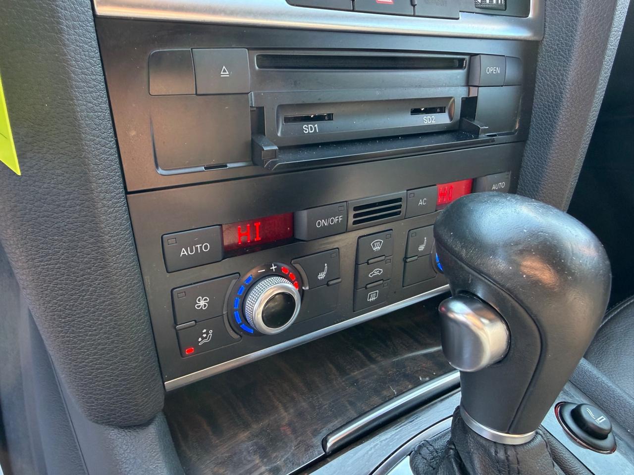 Audi Q7 3.0 TDI 240 CV diesel quattro . EURO6