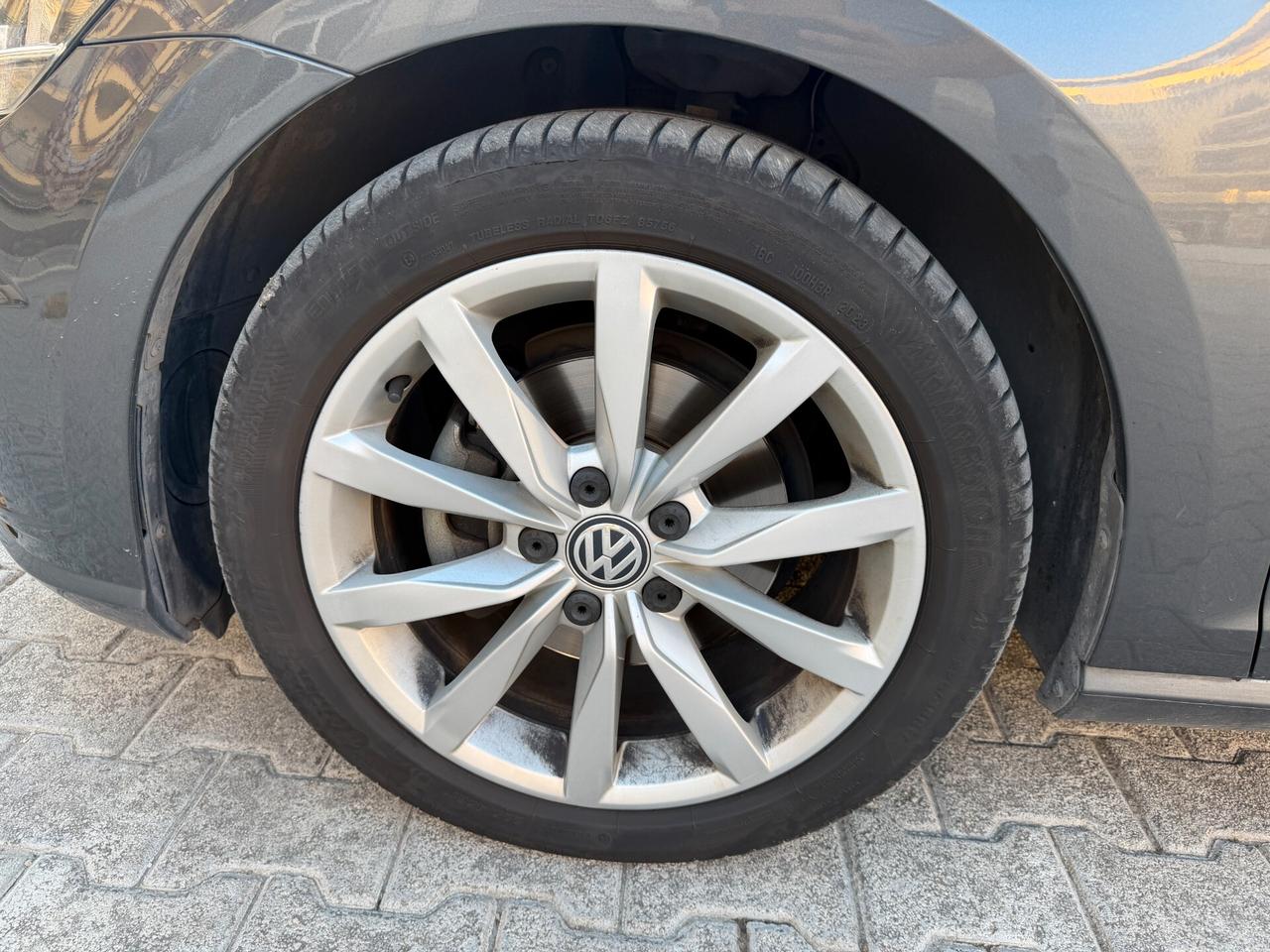 Volkswagen Golf 1.6 TDI 115 CV 5p. Highline BlueMotion Technology