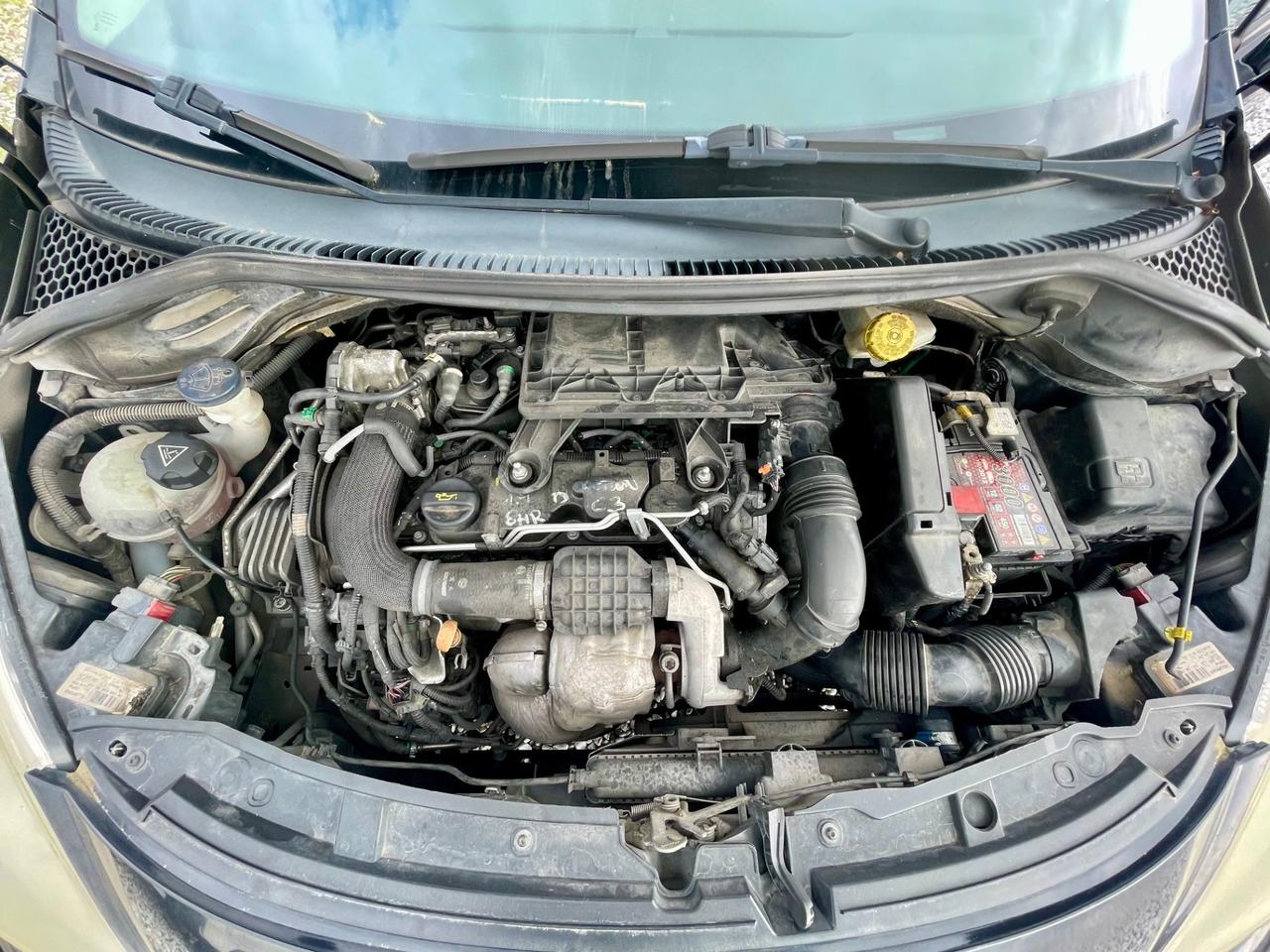 Peugeot 207 1.4 HDi 70CV FAP 5p. XS