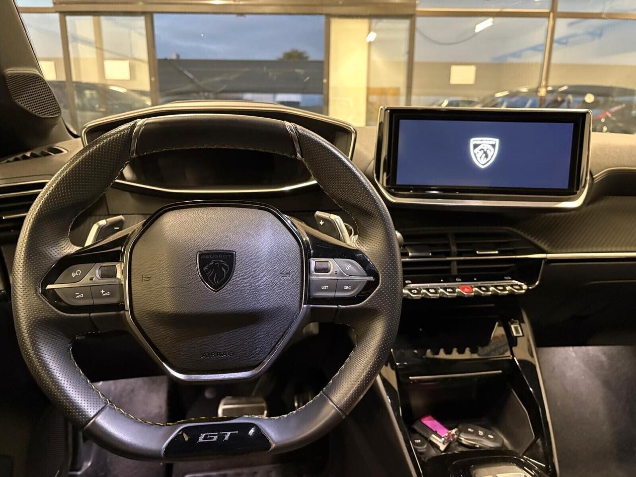 Peugeot 208 GT Hybrid 136 e-DCS6 SPOTICAR