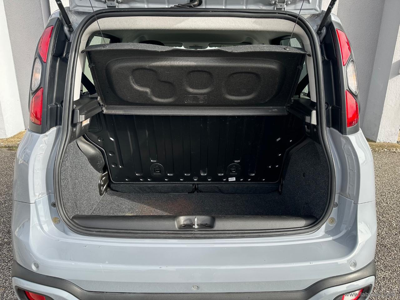 FIAT Panda 1.0 Hybrid City Cross PREZZO REALE