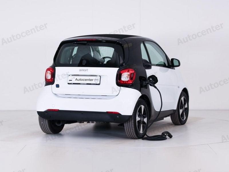 smart fortwo EQ Passion