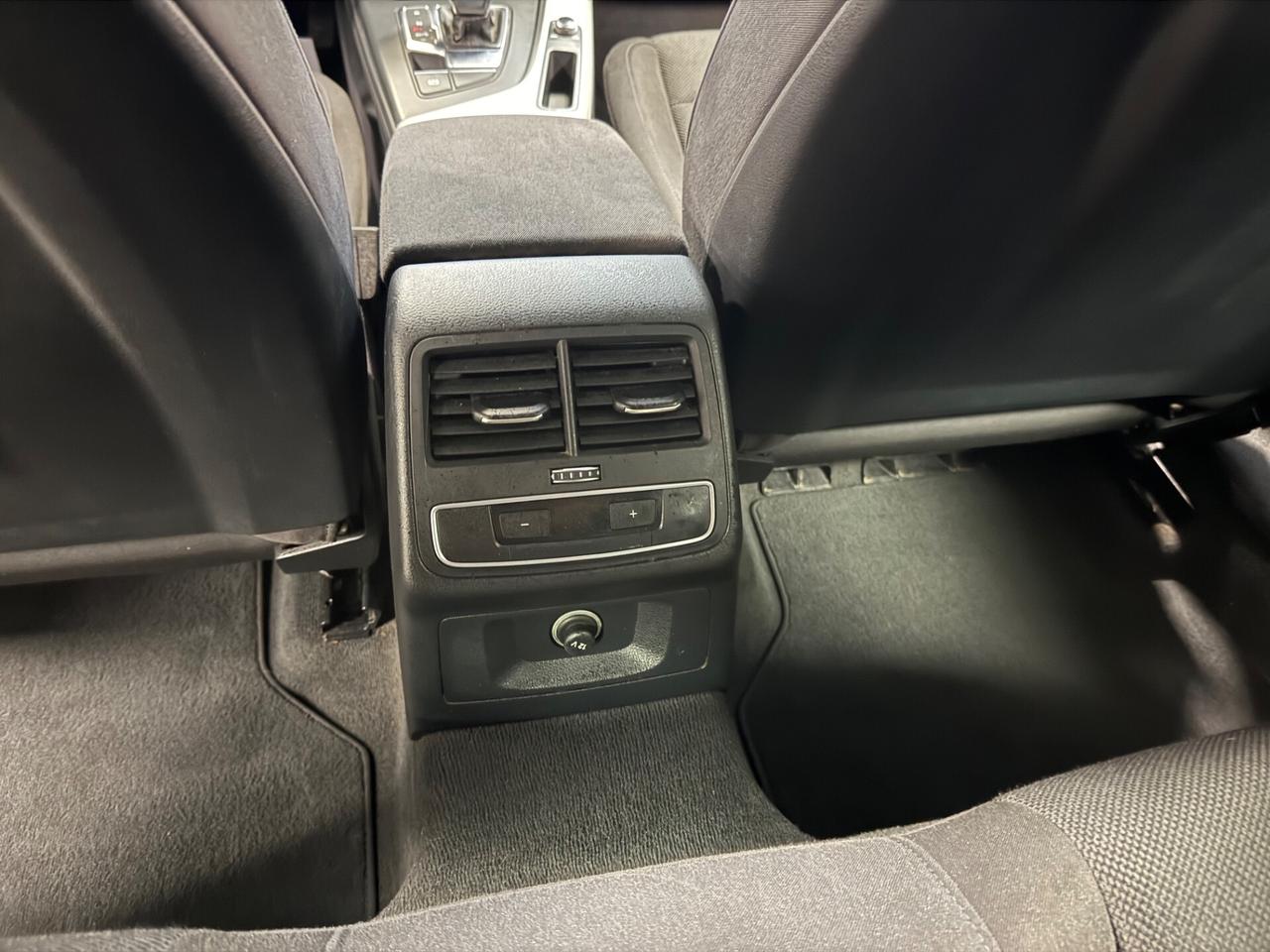 Audi A4 Avant 35 TDI/163 CV S tronic Business Advanced