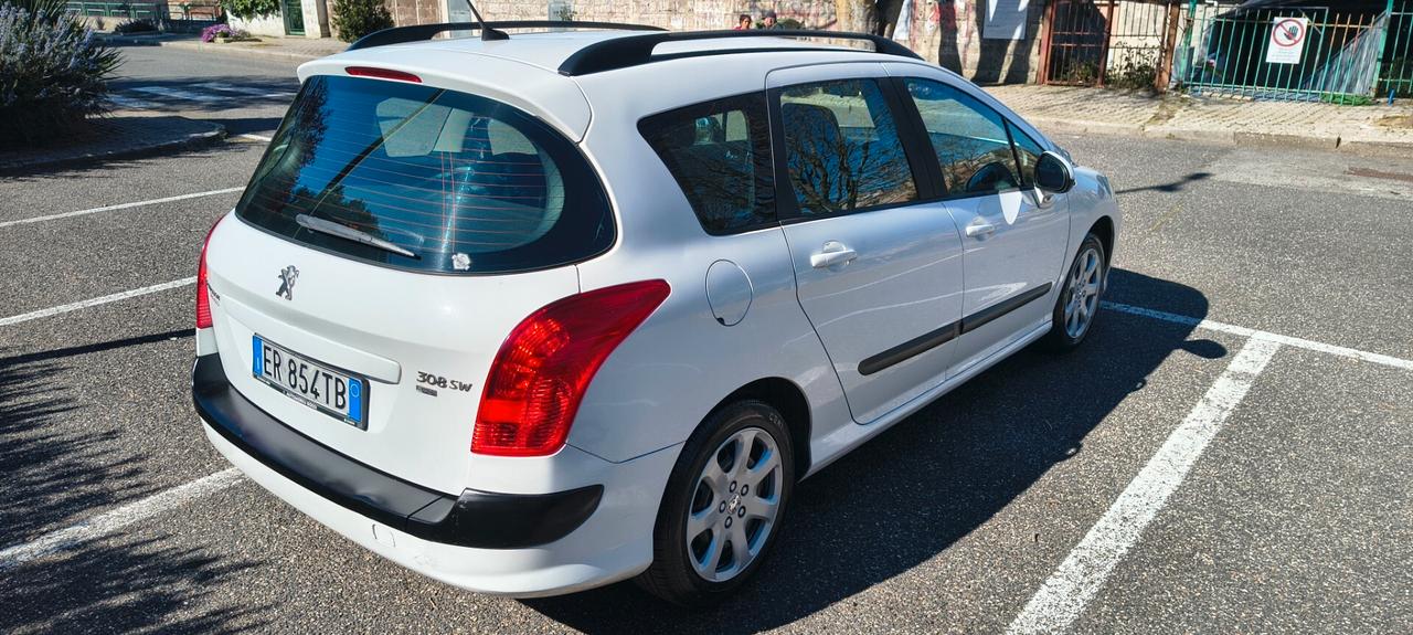 Peugeot 308 1.6 8V e-HDi 115CV Stop&Start SW Business