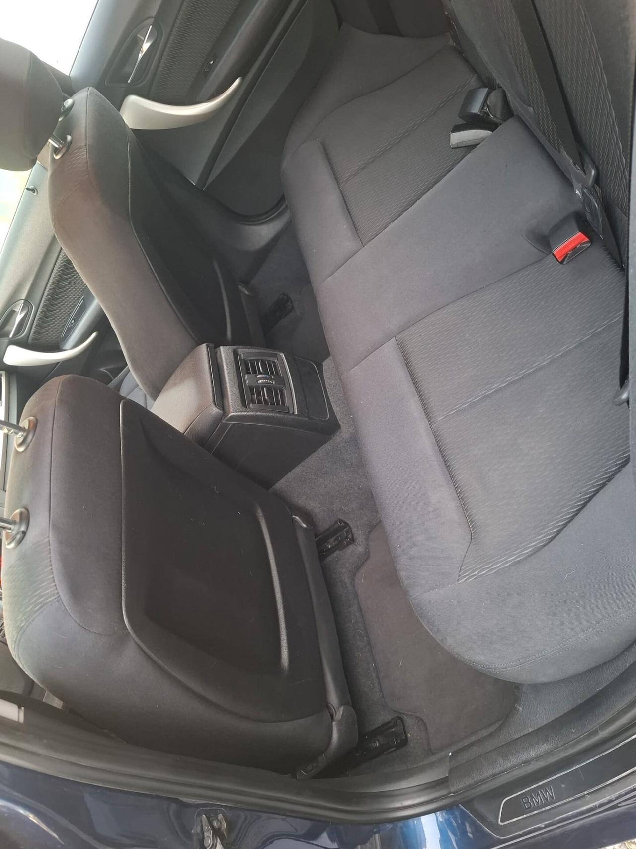 Bmw 114 114d 5p. Unique