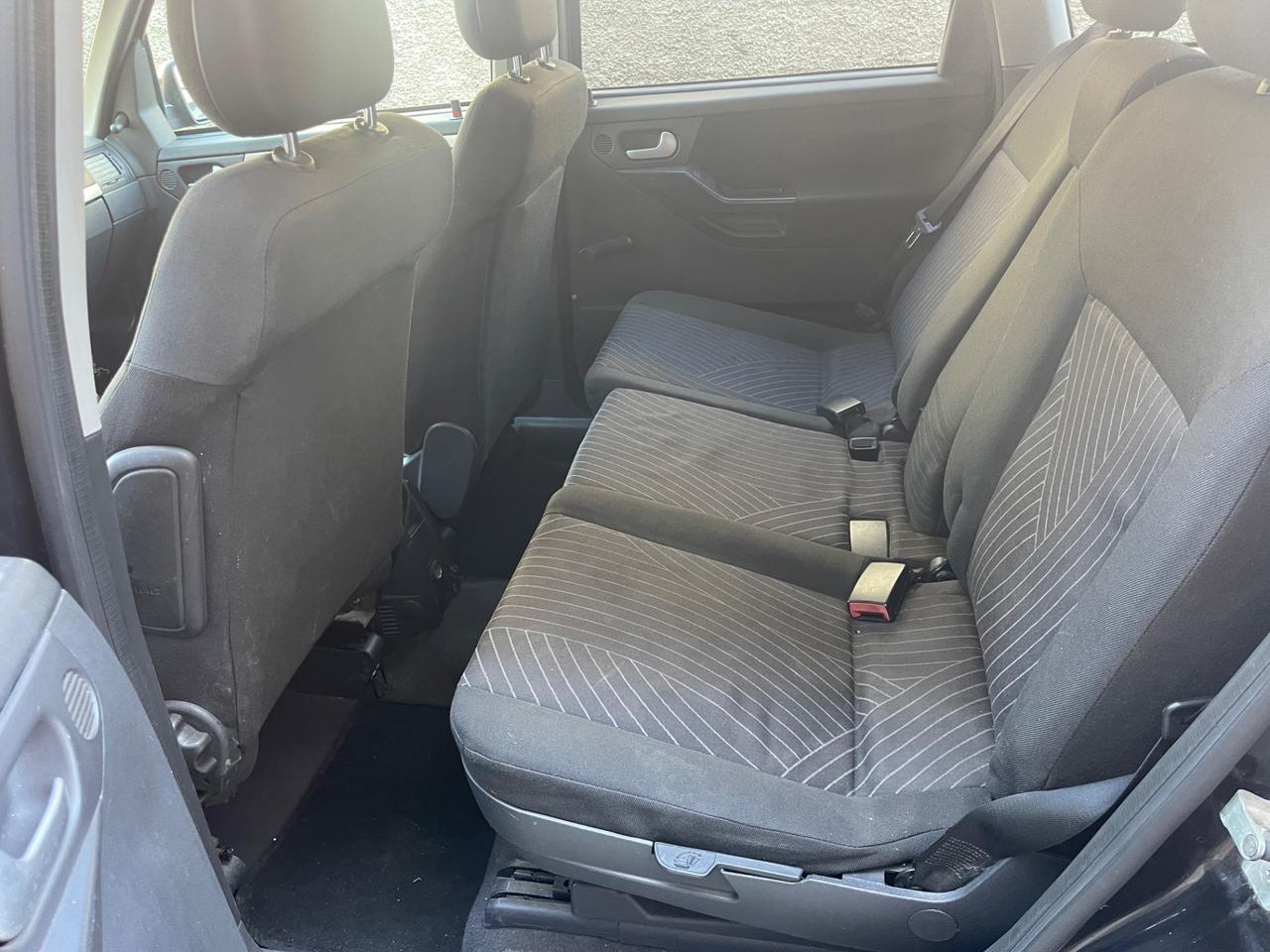 Opel Meriva 1.6 16V benzina euro4 neopatentati
