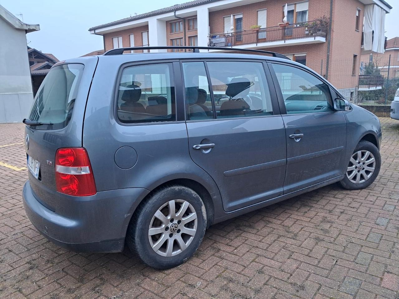 Volkswagen Touran 2.0 TDI 136CV Highline