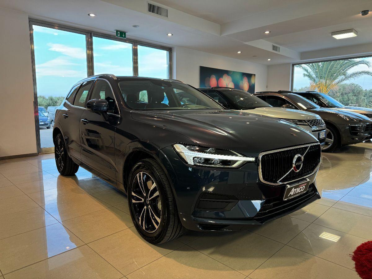 VOLVO - XC60 - B4 AWD Geartronic Momentum 2020