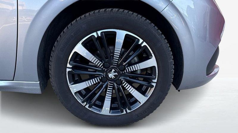 Peugeot 208 I 2015 5 Porte 1.2 PureTech 82cv Signature S&S