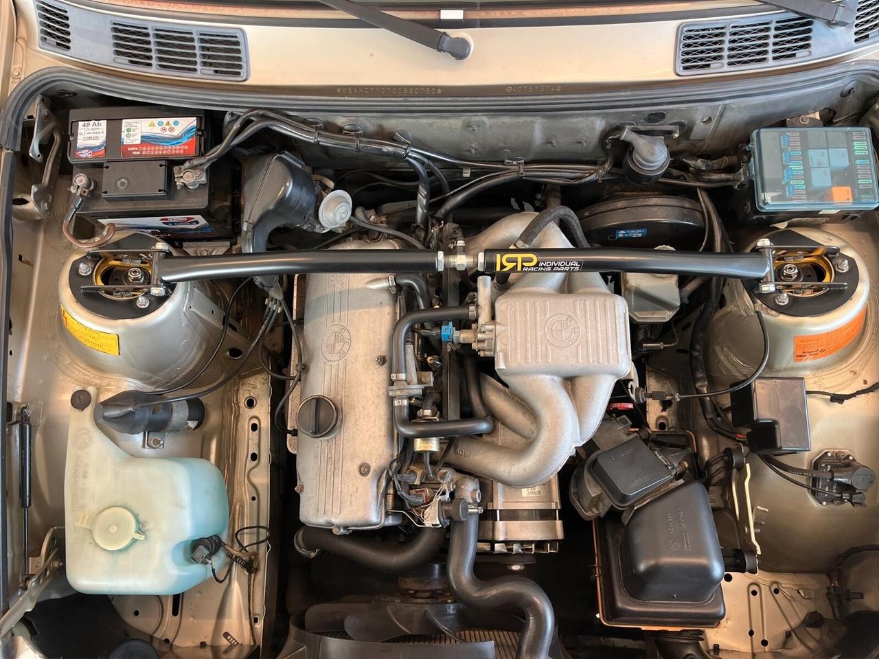 Bmw 318i 4 porte
