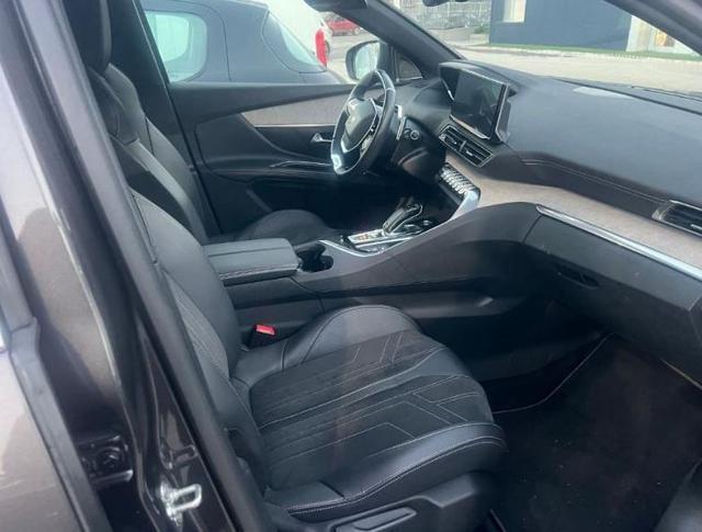 PEUGEOT 5008 BlueHDi 130 S&S EAT8 GT Pack