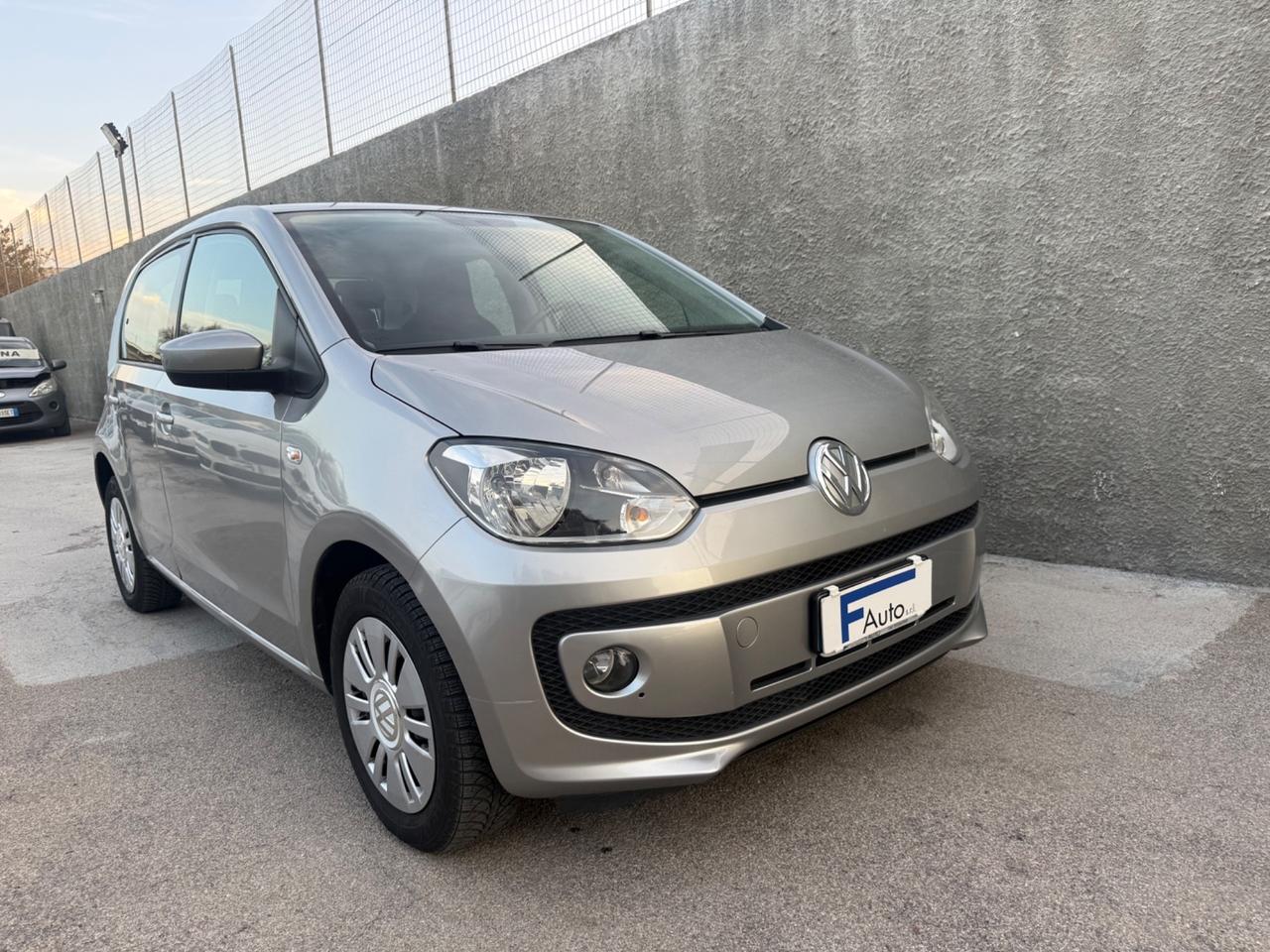 Volkswagen up! 1.0 5p. eco move BlueMotion Technology,128.892 km