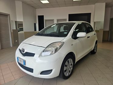 Toyota Yaris 1.0 5 porte Sol