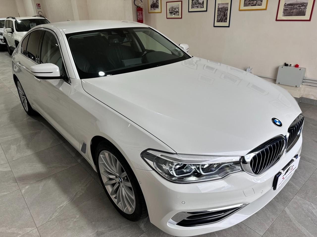 Bmw 530 530d xDrive Luxury - BERLINA - UNICO PROP.