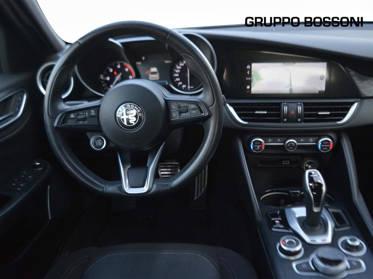 Alfa Romeo Giulia 2.2 turbo 160cv super business at8