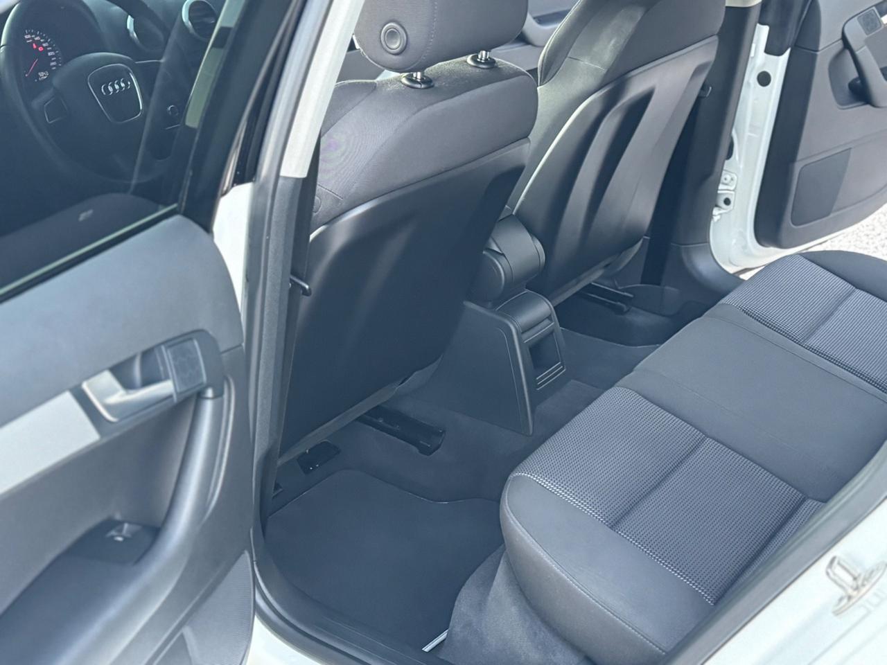 Audi A3 Sportback 105 CV Attraction