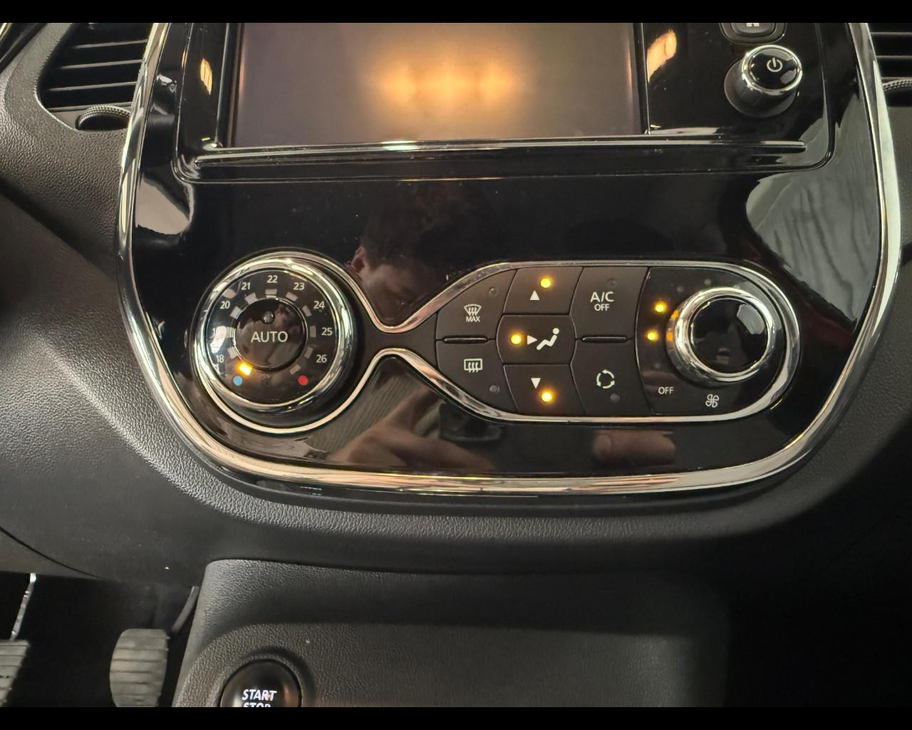 RENAULT Captur 1ª serie - Captur dCi 8V 110 CV Start&Stop Energy Intens