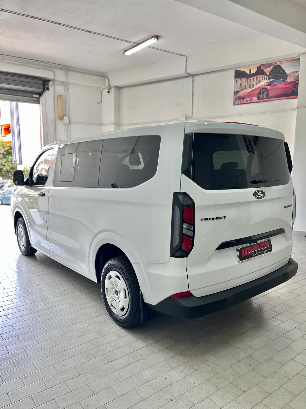 Ford Transit Custom 9 posti