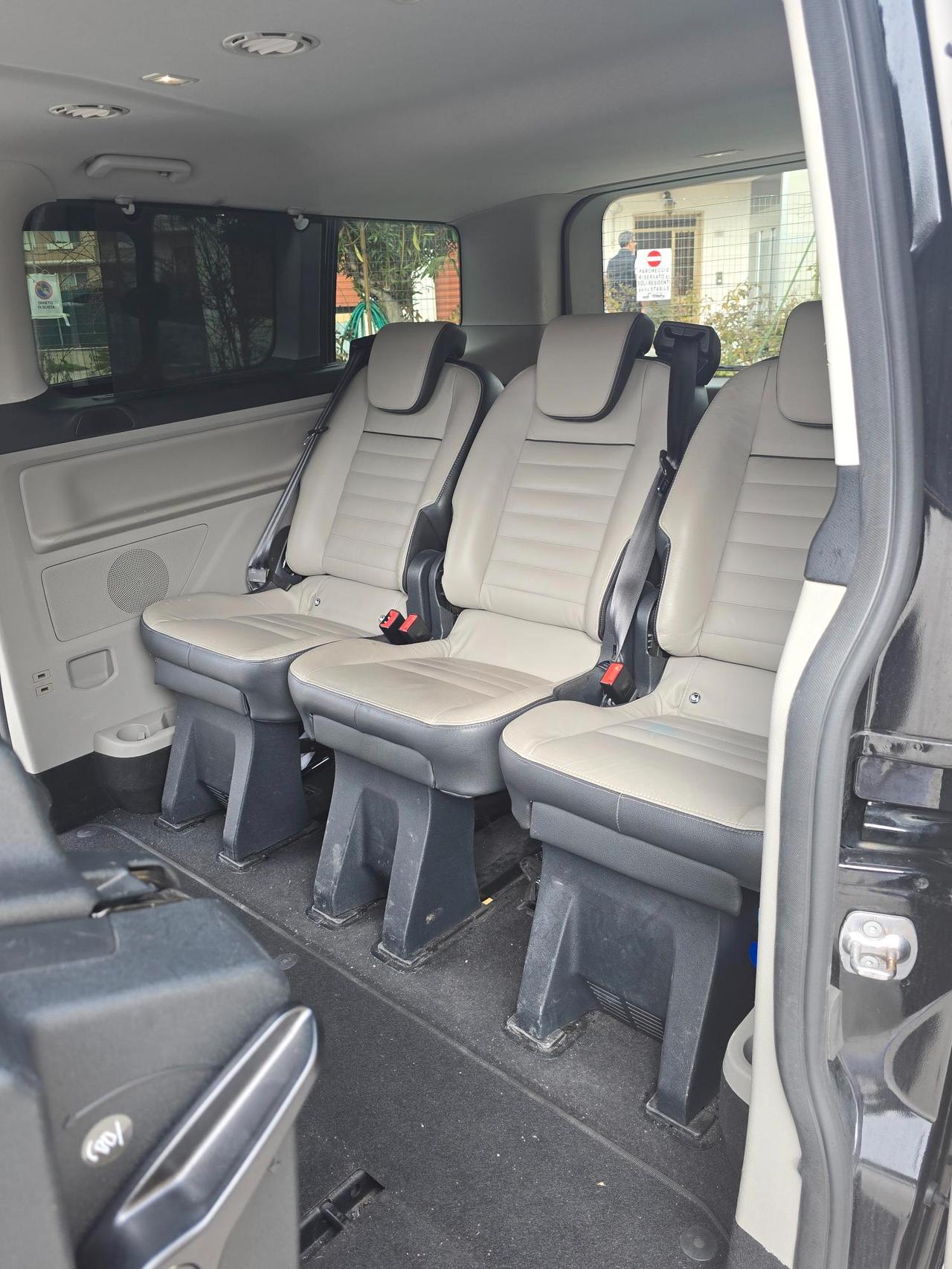 FORD Tourneo Custom 320 2.0 tdci 130cv Trend L2H1 auto E6.2