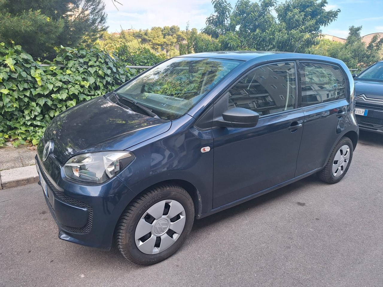 Volkswagen up! 1.0 BENZINA 5 PORTE 2014