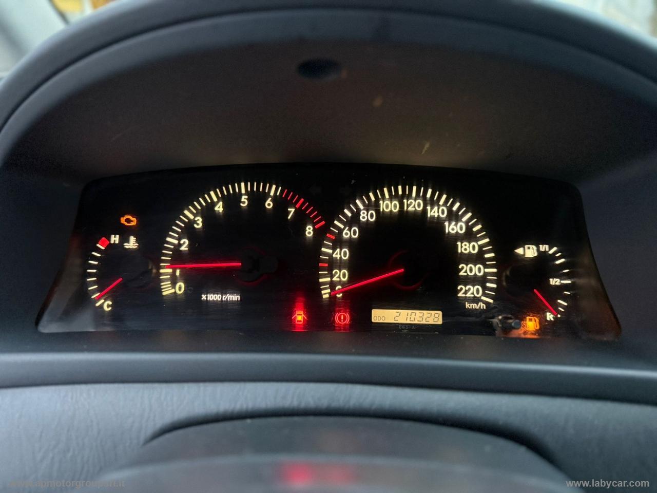 TOYOTA Corolla Verso 2.0 16V D-4D Sol