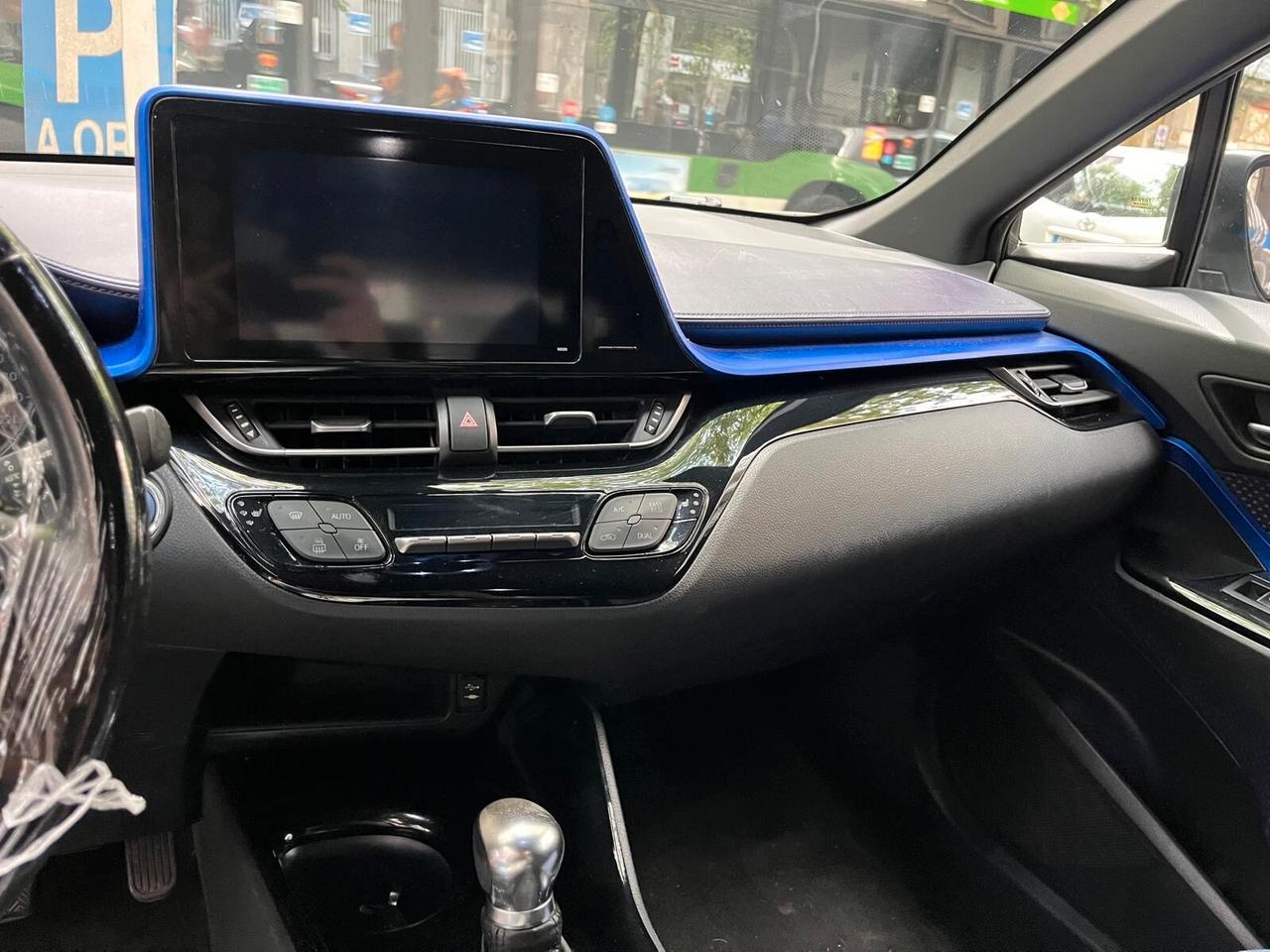 Toyota C-HR 1.8 Hybrid E-CVT Active