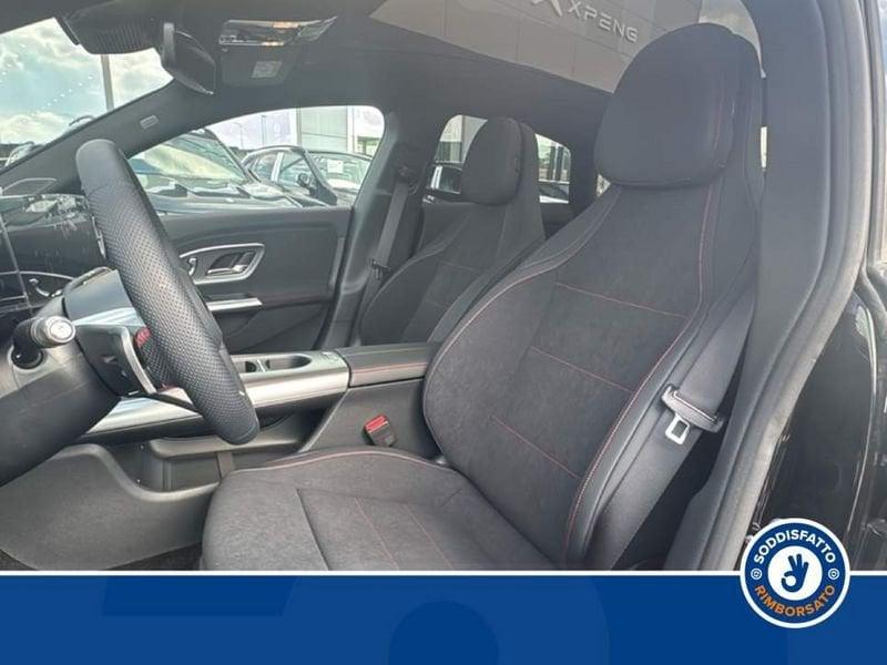 Mercedes-Benz CLA 200 Automatic Coupé AMG Line Premium