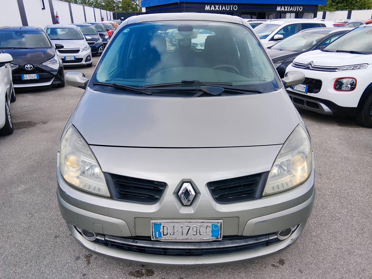 Renault Scenic 1.5 d 6 marce