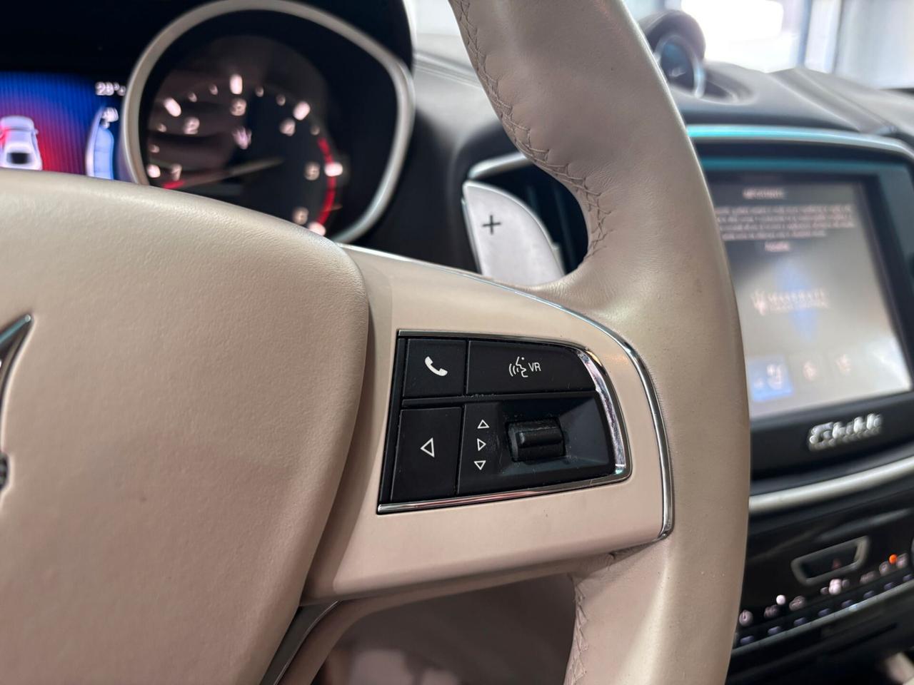 MASERATI GHIBLI V6 DIESEL 275CV
