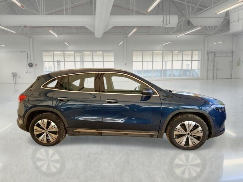 MERCEDES-BENZ EQA 250 SPORT PLUS