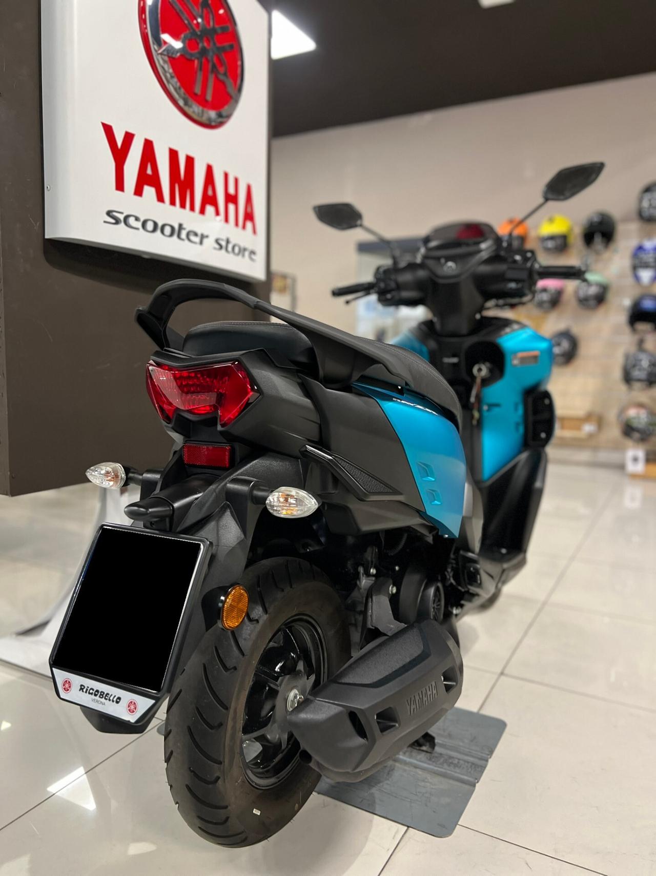Yamaha RayZR