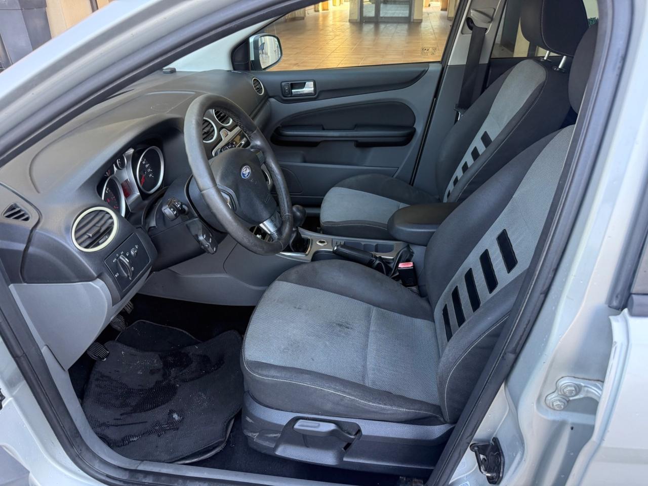 Ford Focus 1.6 Ti-VCT (115CV) 5p. Tit.