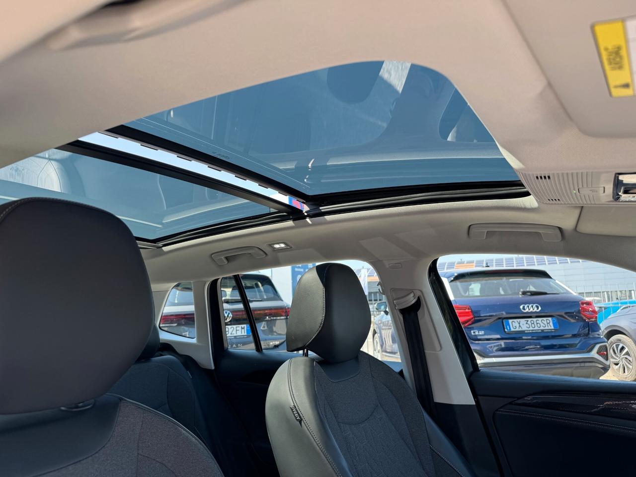 Volkswagen Tiguan 1.5 eTSI DSG Life / Tetto apribile