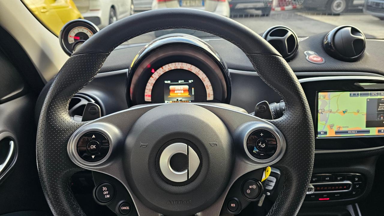 Smart ForFour 90 0.9 Turbo twinamic Passion PACK SPORT UNIPRO NAV ANDROID 16