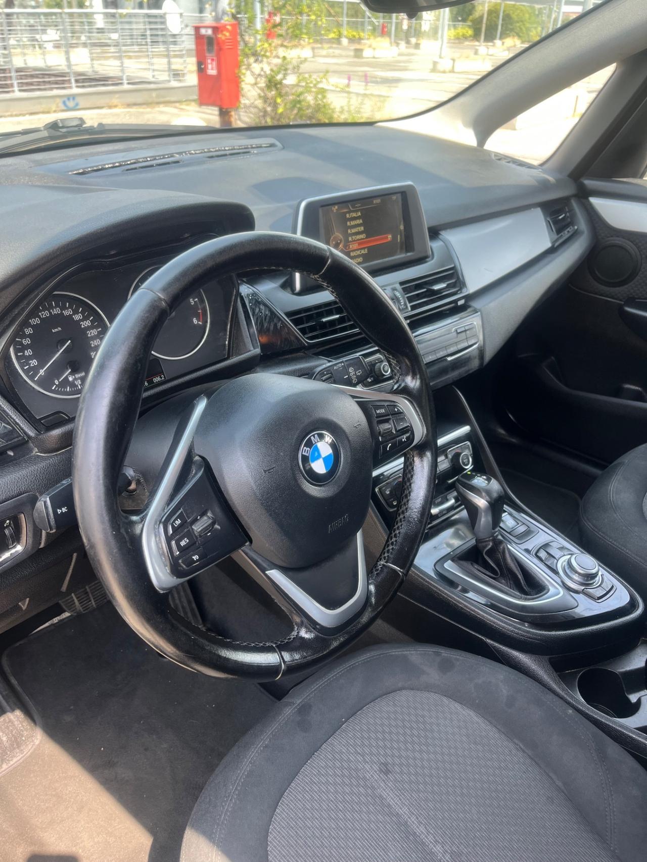 Bmw 2er Active Tourer 218d Luxury