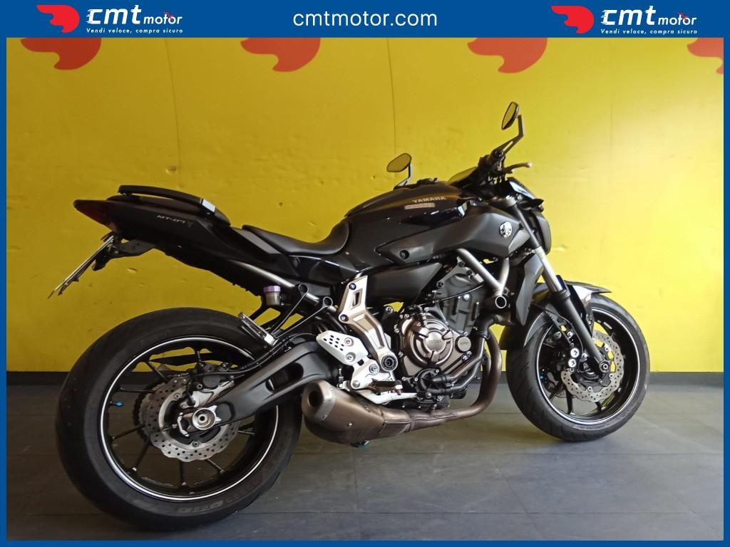 Yamaha MT-07 - 2016