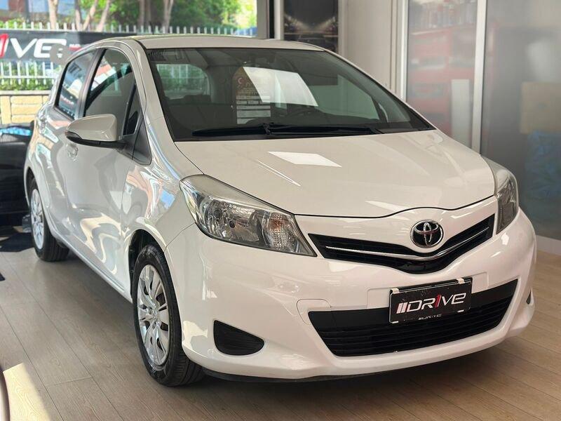 Toyota Yaris Yaris 1.0 5 porte Active