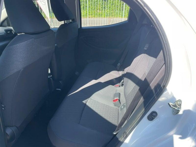 Toyota Yaris Hybrid Active MY22 GARANZIA FINO AL 2032